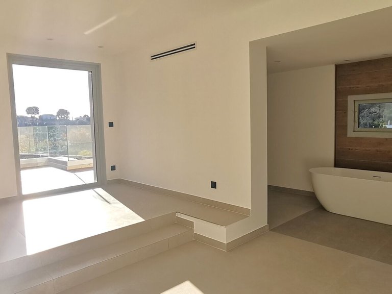 Villa for Sale in Cassis, Provence Coast (cassis To Cavalaire) 4