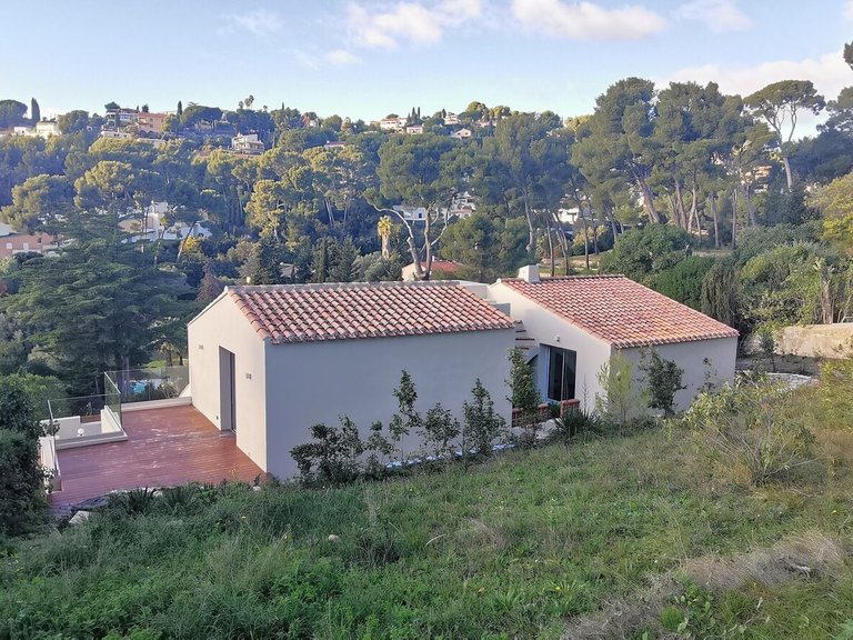 Villa for Sale in Cassis, Provence Coast (cassis To Cavalaire) 9