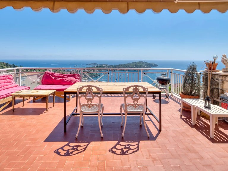 Villa for Sale in Villefranche Sur Mer, Villefranche, Cap Ferrat Area 1
