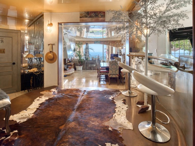 Villa for Sale in Villefranche Sur Mer, Villefranche, Cap Ferrat Area 17