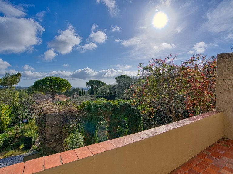 Villa for Sale in Mouans Sartoux, Mougins, Valbonne, Grasse Area 11