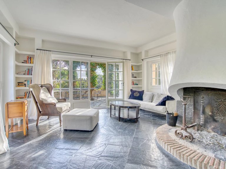 Villa for Sale in Mouans Sartoux, Mougins, Valbonne, Grasse Area 3