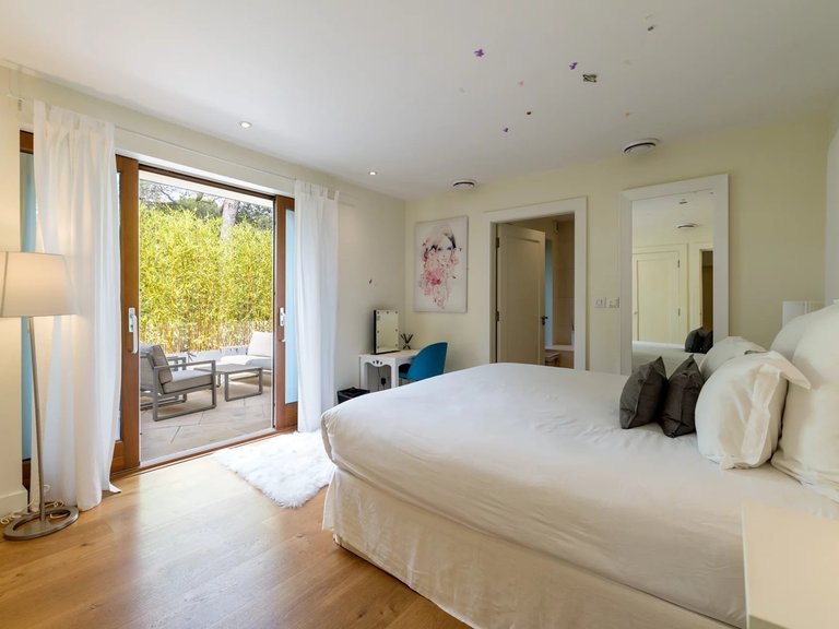 Villa for Sale in Mougins, Mougins, Valbonne, Grasse Area 5
