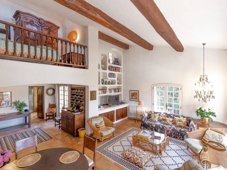 Villa for Sale in Mougins, Mougins, Valbonne, Grasse Area 2