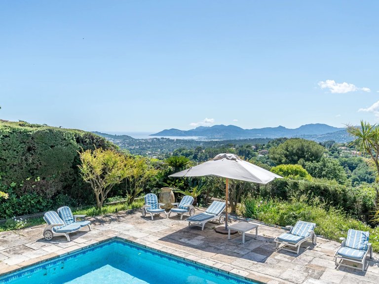 Villa for Sale in Mougins, Mougins, Valbonne, Grasse Area 3