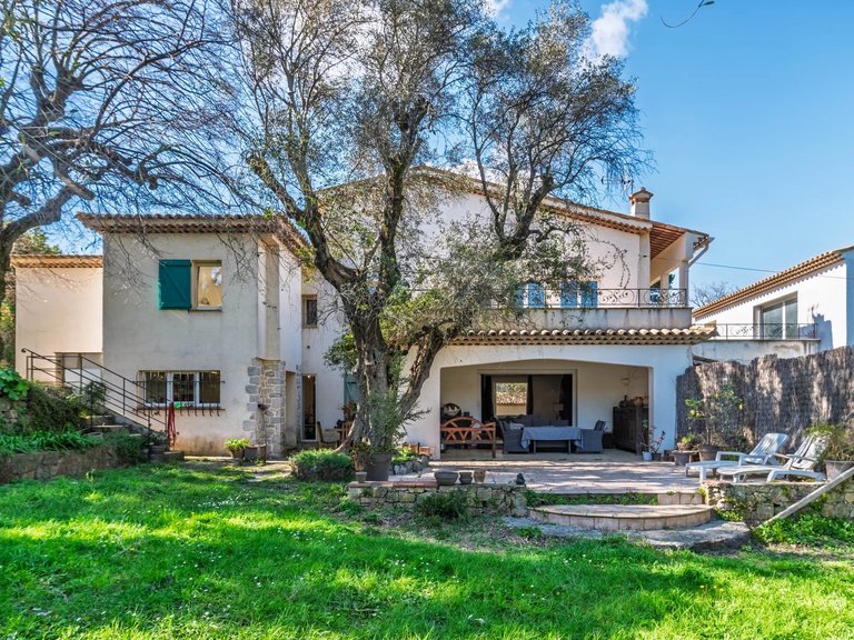 Villa for Sale in Mougins, Mougins, Valbonne, Grasse Area 2