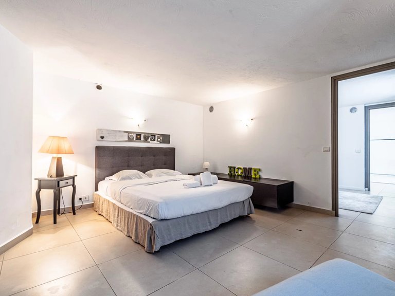 Villa for Sale in Mougins, Mougins, Valbonne, Grasse Area 5