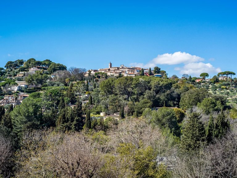 Villa for Sale in Mougins, Mougins, Valbonne, Grasse Area 5