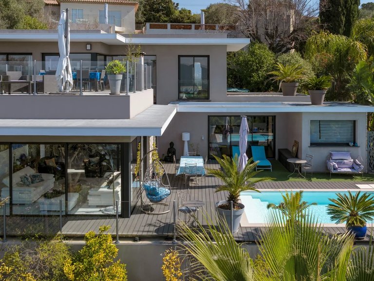 Villa for Sale in Mougins, Mougins, Valbonne, Grasse Area 2