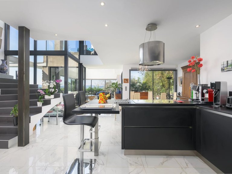 Villa for Sale in Mougins, Mougins, Valbonne, Grasse Area 12