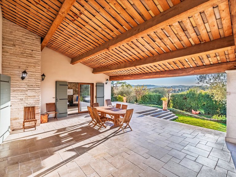Villa for Sale in Grasse, Mougins, Valbonne, Grasse Area 8