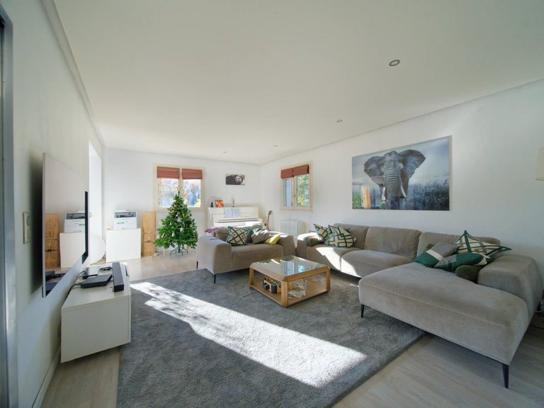 Villa for Sale in Mouans Sartoux, Mougins, Valbonne, Grasse Area 3