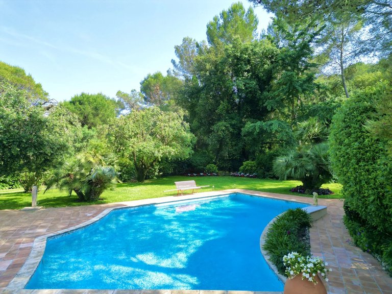 Villa for Sale in Mougins, Mougins, Valbonne, Grasse Area 3