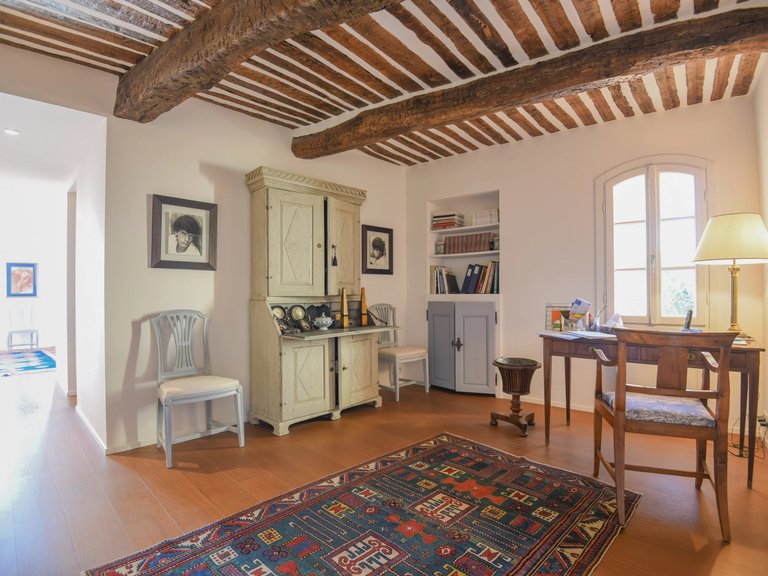 Villa for Sale in Chateauneuf Grasse, Mougins, Valbonne, Grasse Area 19