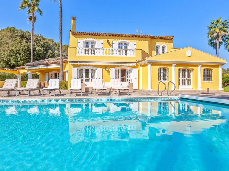 Villa for Sale in Mougins, Mougins, Valbonne, Grasse Area 1