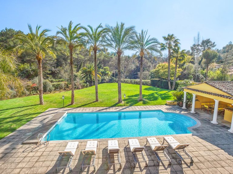 Villa for Sale in Mougins, Mougins, Valbonne, Grasse Area 2