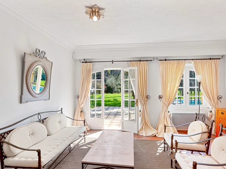 Villa for Sale in Mougins, Mougins, Valbonne, Grasse Area 14