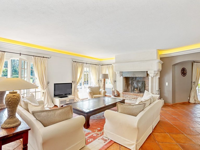 Villa for Sale in Mougins, Mougins, Valbonne, Grasse Area 7