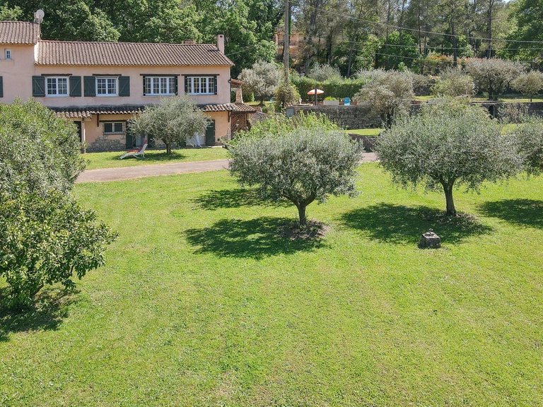 Villa for Sale in Fayence, Var Countryside (fayence, Lorgues, Cotignac) 1