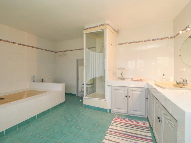 Villa for Sale in Fayence, Var Countryside (fayence, Lorgues, Cotignac) 9