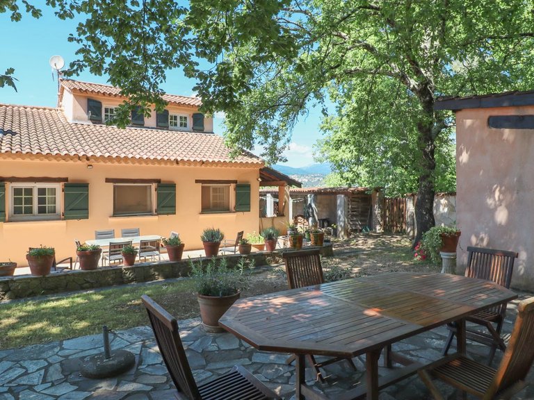 Villa for Sale in Fayence, Var Countryside (fayence, Lorgues, Cotignac) 10