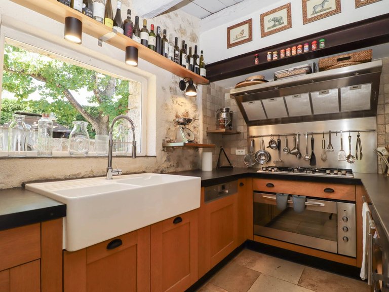 Villa for Sale in Fayence, Var Countryside (fayence, Lorgues, Cotignac) 10