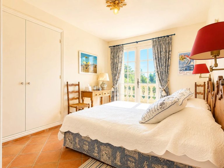 Villa for Sale in Valbonne, Mougins, Valbonne, Grasse Area 17