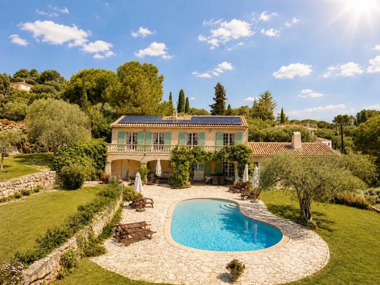 Villa for Sale in Valbonne, Mougins, Valbonne, Grasse Area 3