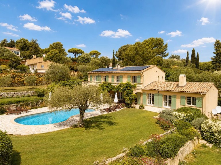 Villa for Sale in Valbonne, Mougins, Valbonne, Grasse Area 4