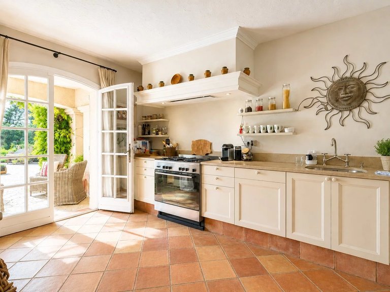 Villa for Sale in Valbonne, Mougins, Valbonne, Grasse Area 10