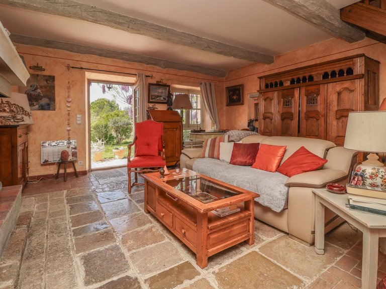 Villa for Sale in Fayence, Var Countryside (fayence, Lorgues, Cotignac) 13