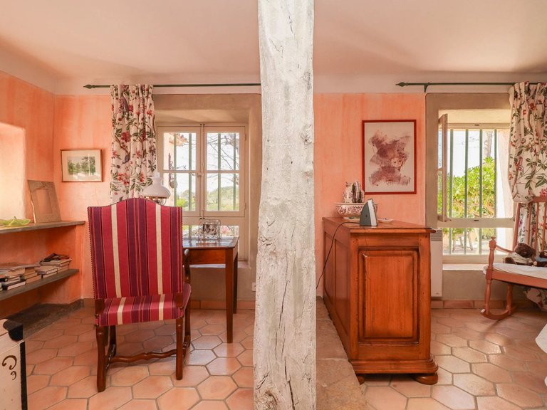 Villa for Sale in Fayence, Var Countryside (fayence, Lorgues, Cotignac) 16