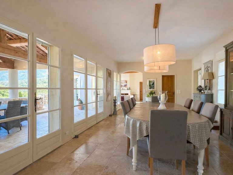 Villa for Sale in Fayence, Var Countryside (fayence, Lorgues, Cotignac) 11