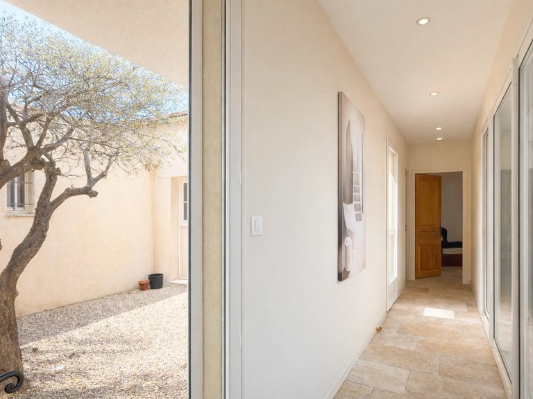 Villa for Sale in Fayence, Var Countryside (fayence, Lorgues, Cotignac) 17