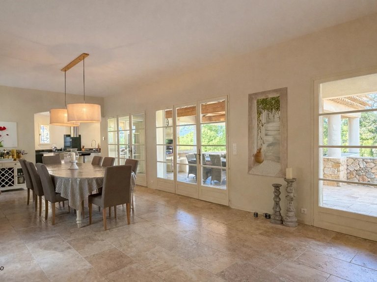 Villa for Sale in Fayence, Var Countryside (fayence, Lorgues, Cotignac) 8
