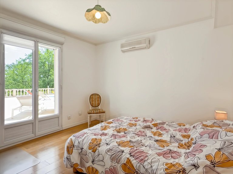 Villa for Sale in Fayence, Var Countryside (fayence, Lorgues, Cotignac) 10