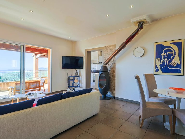 Villa for Sale in La Croix Valmer, St. Tropez, Grimaud Area 6