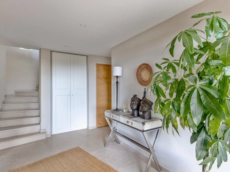 Villa for Sale in La Croix Valmer, St. Tropez, Grimaud Area 14