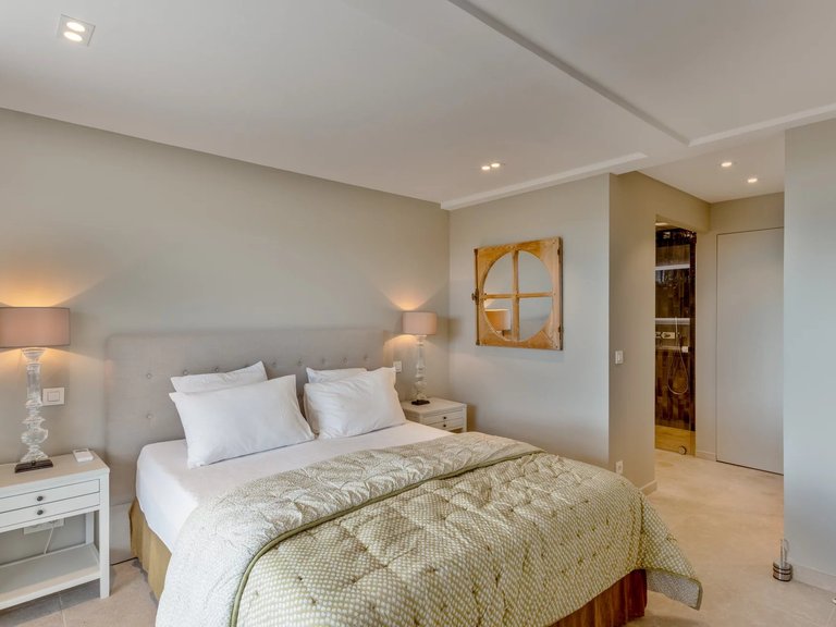 Villa for Sale in La Croix Valmer, St. Tropez, Grimaud Area 15