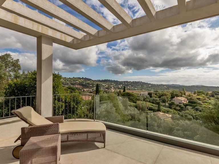 Villa for Sale in La Croix Valmer, St. Tropez, Grimaud Area 6