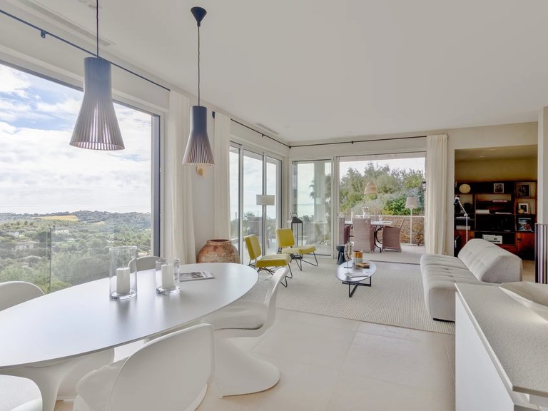 Villa for Sale in La Croix Valmer, St. Tropez, Grimaud Area 10
