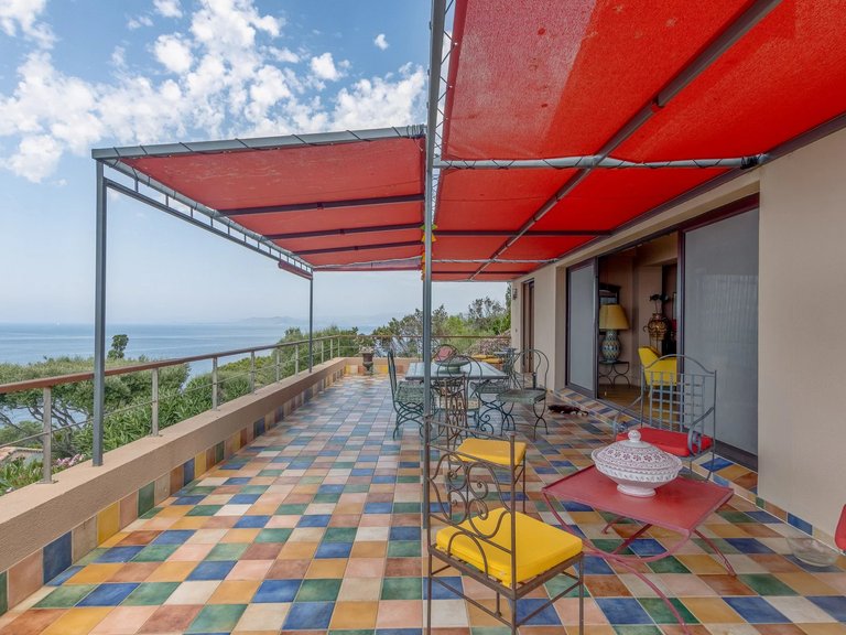 Villa for Sale in Ile Du Levant, Provence Coast (cassis To Cavalaire) 14