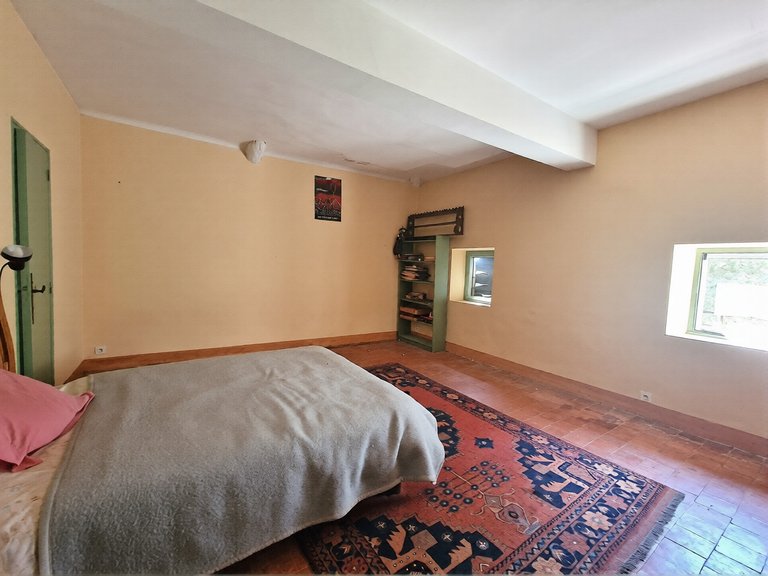 Villa for Sale in Oppede, The Luberon / Vaucluse 12