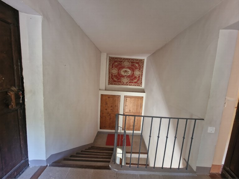Villa for Sale in Oppede, The Luberon / Vaucluse 13