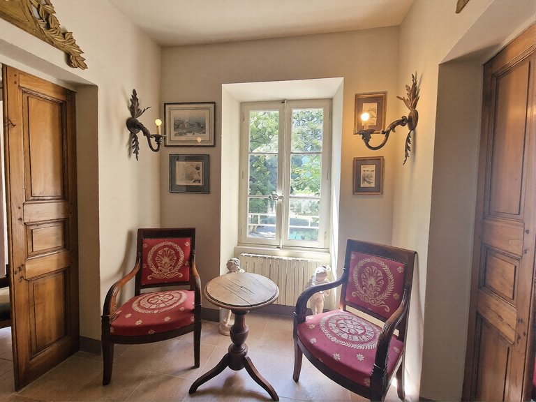 Villa for Sale in Oppede, The Luberon / Vaucluse 9