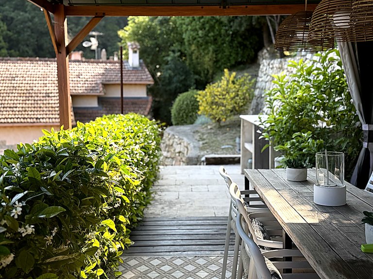 Villa for Sale in Grasse, Mougins, Valbonne, Grasse Area 17