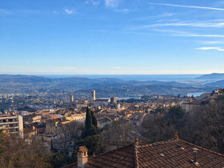 Villa for Sale in Grasse, Mougins, Valbonne, Grasse Area 4