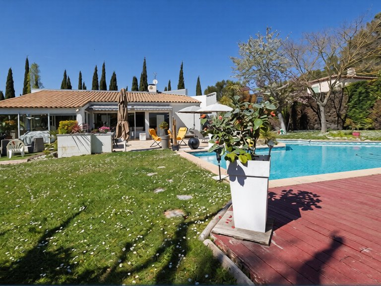 Villa for Sale in Bouc Bel Air, Marseille & Cote Bleu 1