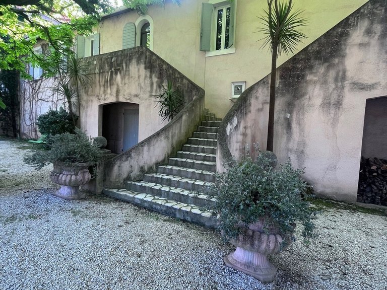 Villa for Sale in Cassis, Provence Coast (cassis To Cavalaire) 9