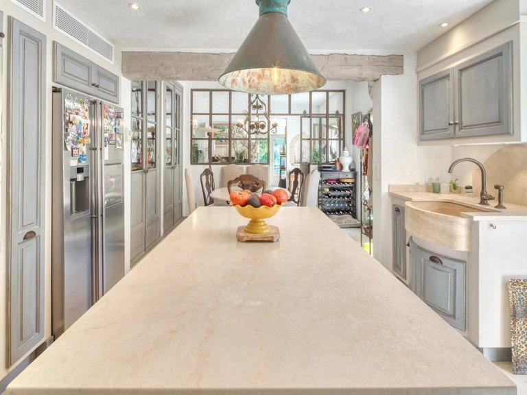 Villa for Sale in Valbonne, Mougins, Valbonne, Grasse Area 4